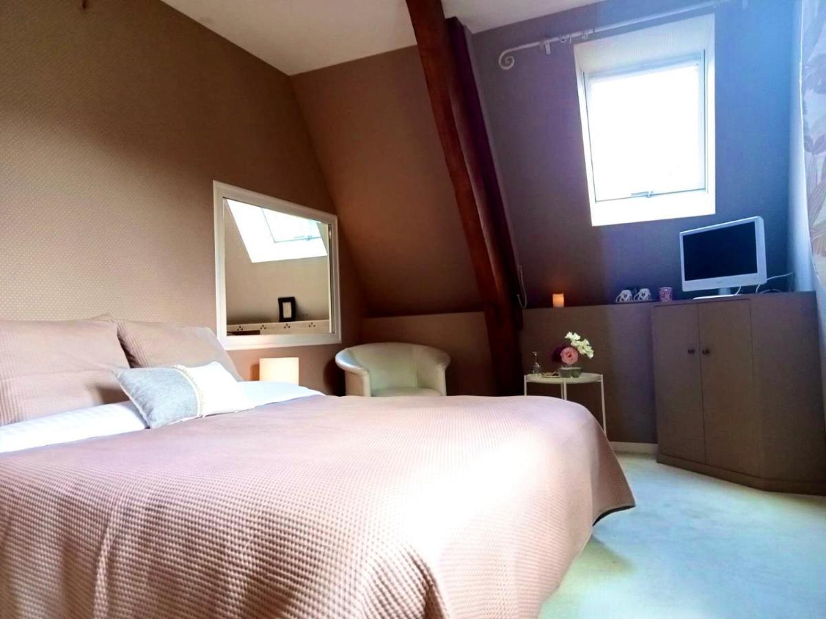 Le Vieux Pressoir Bed and Breakfast Pont-Évêque Buitenkant foto