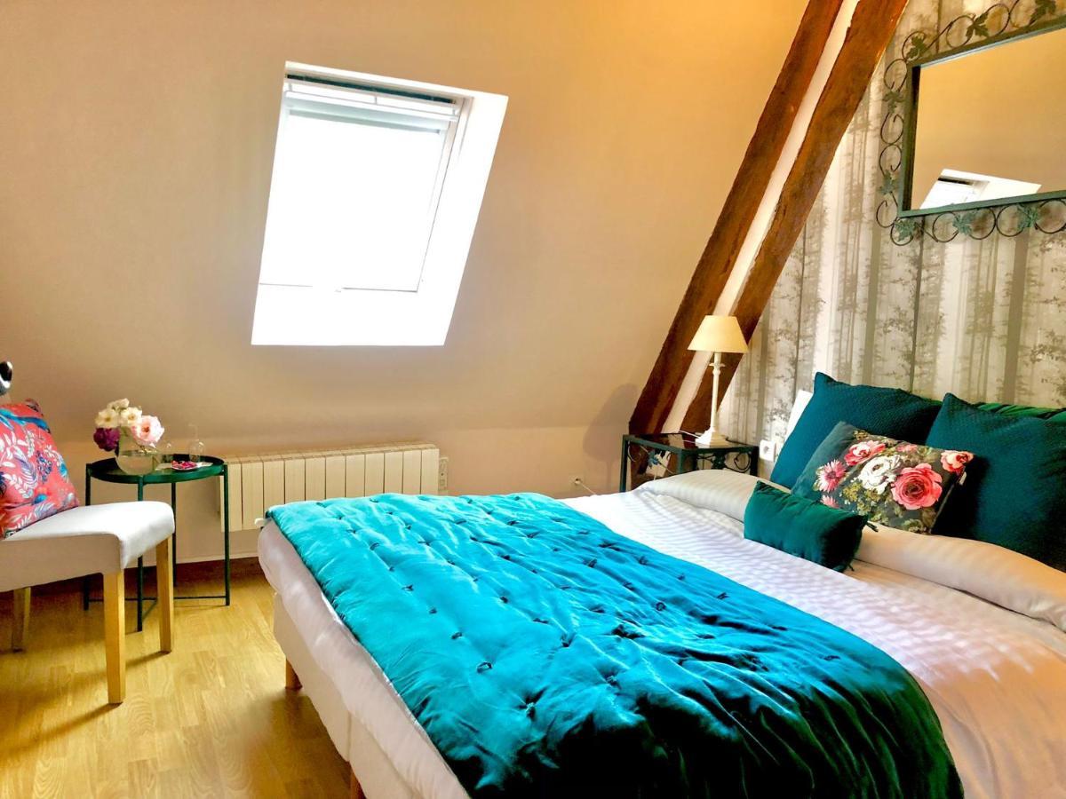 Le Vieux Pressoir Bed and Breakfast Pont-Évêque Buitenkant foto