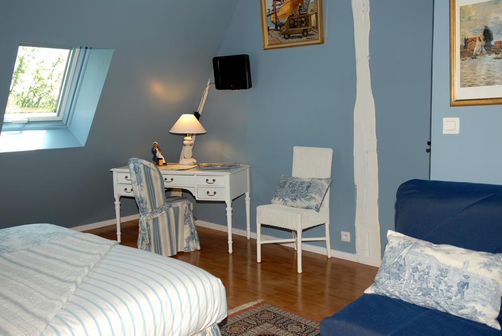 Le Vieux Pressoir Bed and Breakfast Pont-Évêque Buitenkant foto